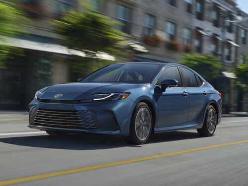 Toyota Camry (XV80) - 2023 по 2026