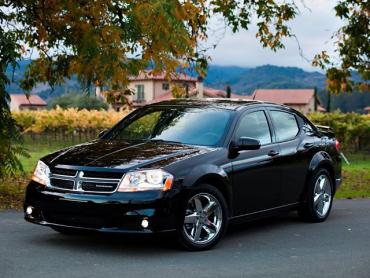 Dodge Avenger II Рестайлинг  - 2011 по 2014