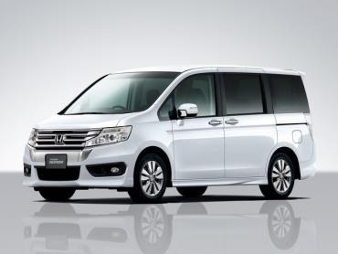 Honda Stepwgn IV Рестайлинг - 2012 по 2015 Минивэн Spada