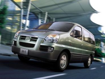 Hyundai H-1 I Рестайлинг  - 2004 по 2007 Минивэн