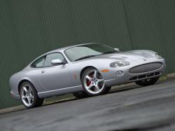 Jaguar XKR I Рестайлинг - 2004 по 2006 Купе