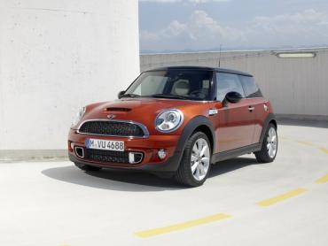 Mini Hatch R56 II Рестайлинг - 2010 по 2013 Хэтчбек 3 дв. Cooper S