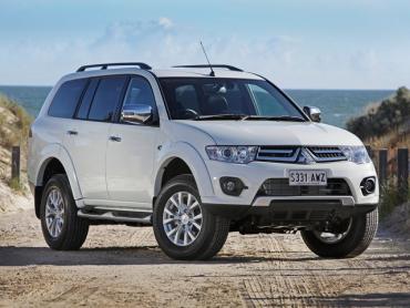 Mitsubishi Challenger II Рестайлинг  - 2013 по 2015