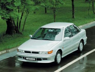 Mitsubishi Lancer V - 1988 по 1991 Хэтчбек 5 дв.