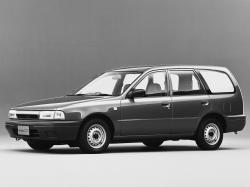 Nissan AD I - 1990 по 1996 Универсал 5дв.