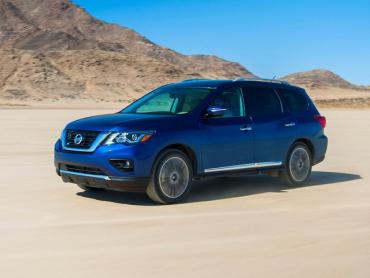 Nissan Pathfinder IV Рестайлинг  - 2016 по 2020