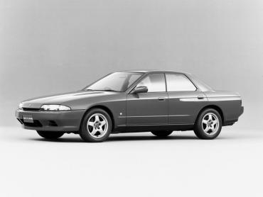 Nissan Skyline VIII (R32) - 1989 по 1994 Седан