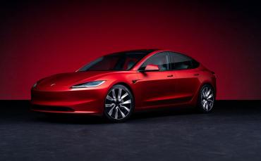 Tesla Model 3 I Рестайлинг  - 2023 по 2027 Седан