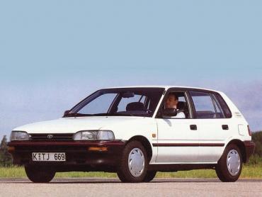 Toyota Corolla VI (E90) - 1987 по 1993 Хэтчбек 5 дв.