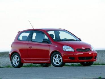 Toyota Echo I - 1999 по 2005 Хэтчбек 3 дв.