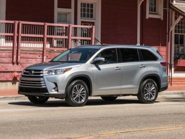 Toyota Highlander III (U50) Рестайлинг - 2016 по 2019