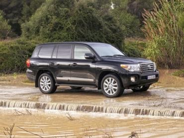 Toyota Land Cruiser 200 Series Рестайлинг - 2012 по 2015