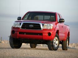 Toyota Tacoma II - 2004 по 2011 Пикап Полуторная кабина
