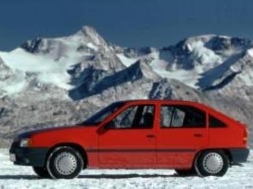 Vauxhall Astra E - 1984 по 1993 Хэтчбек 5 дв.